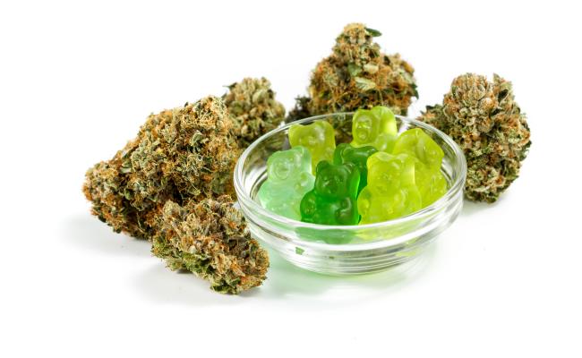 Consuming Edibles Vs. Smoking Medical Marijuana