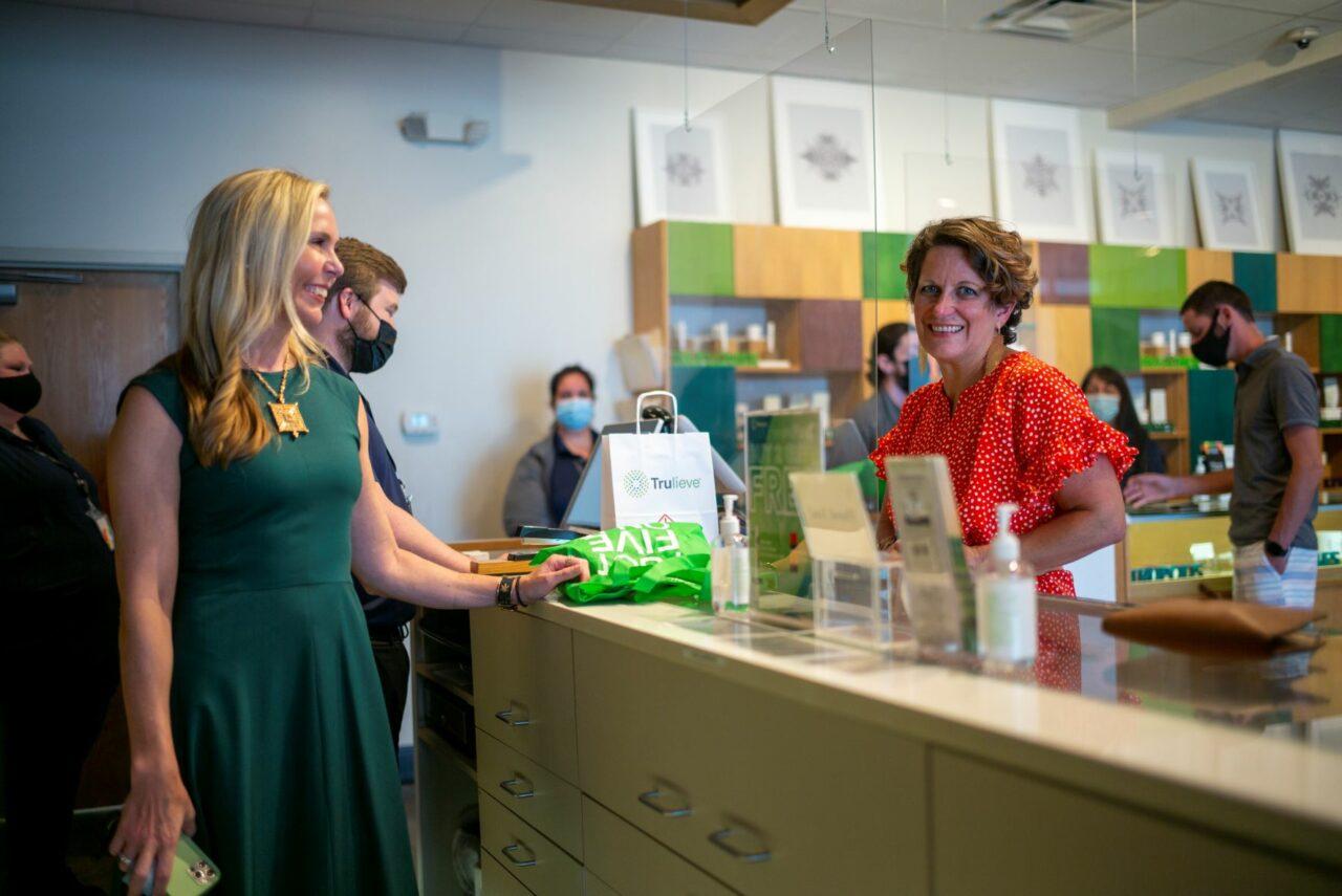 Image of Patients at a Trulieve front desk.